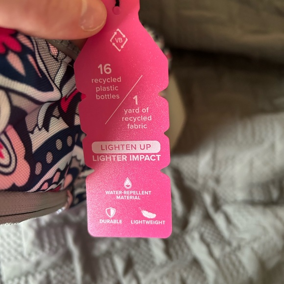 Vera Bradley Weekend Travel Bag - Picture 4 of 6